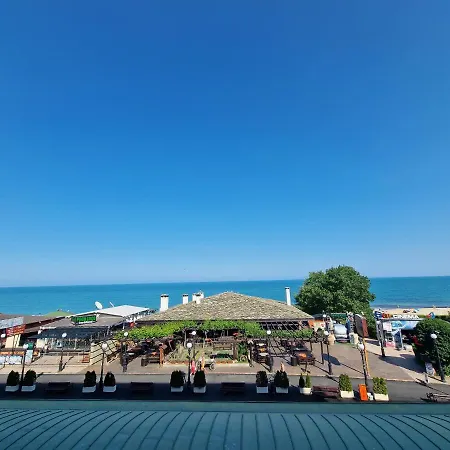 Apartman Fs - Modern Sea-view - First Line Aranyhomok